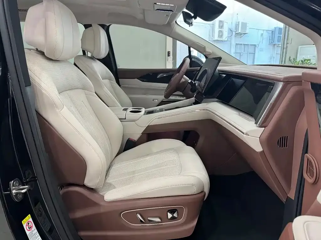 BYD Xia 2025 из CN, фото 7