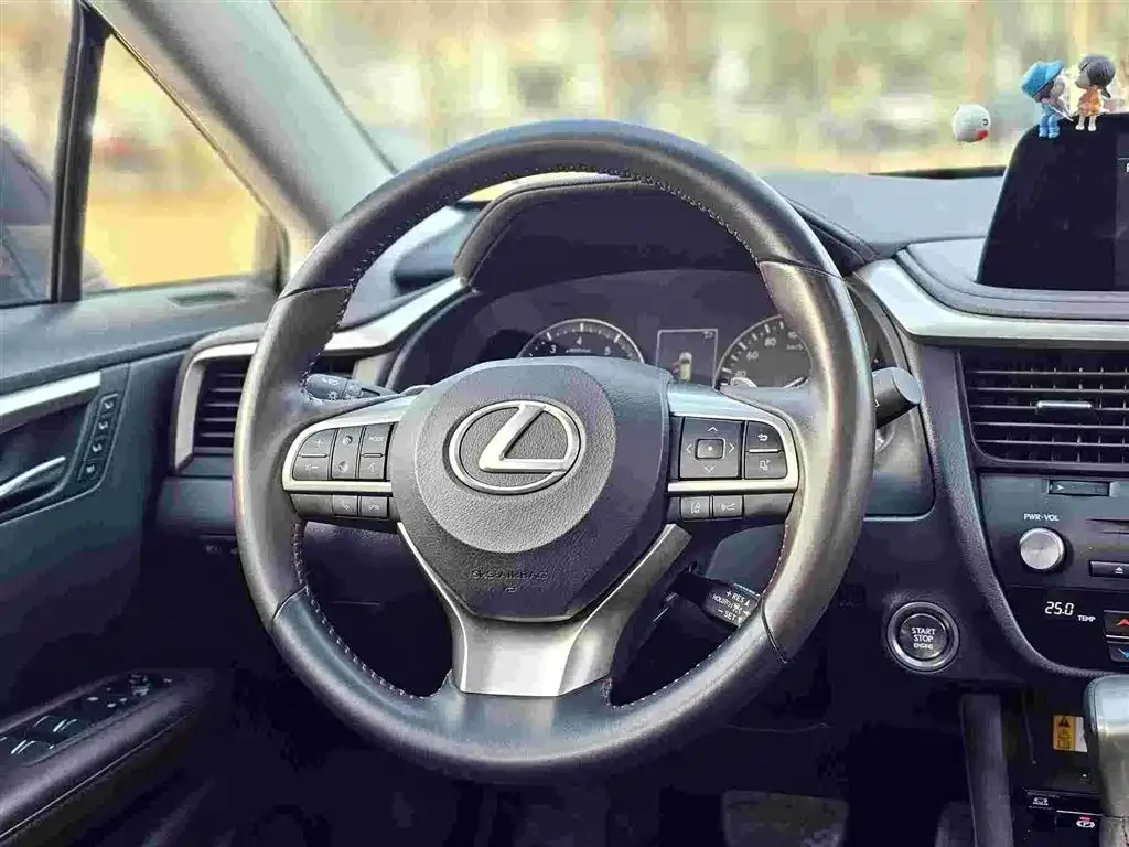 Lexus RX — фото 5