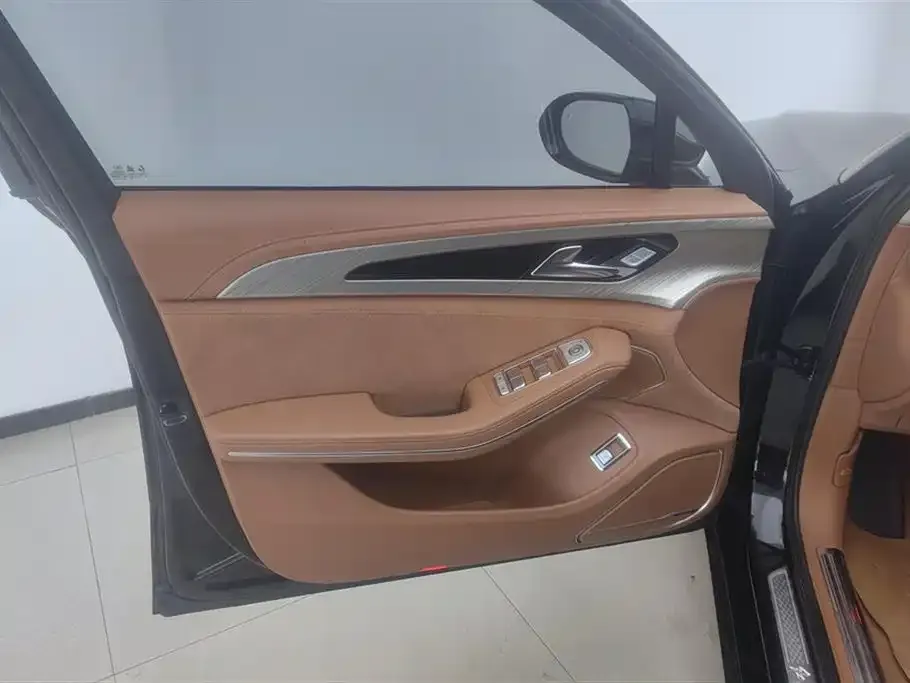 Hongqi H9 2022 из CN, фото 10