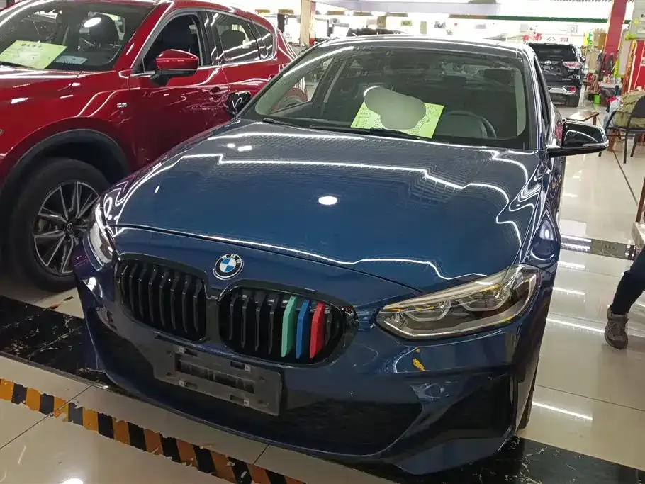 BMW 1 Series 2021 из CN, фото 1