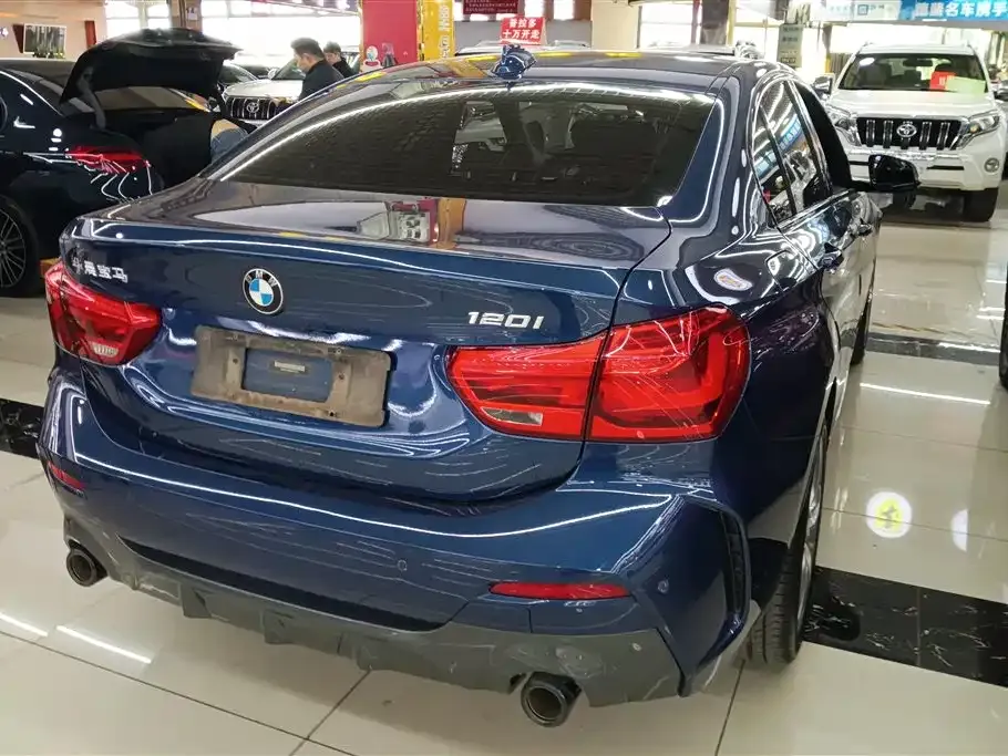 BMW 1 Series 2021 из CN, фото 6