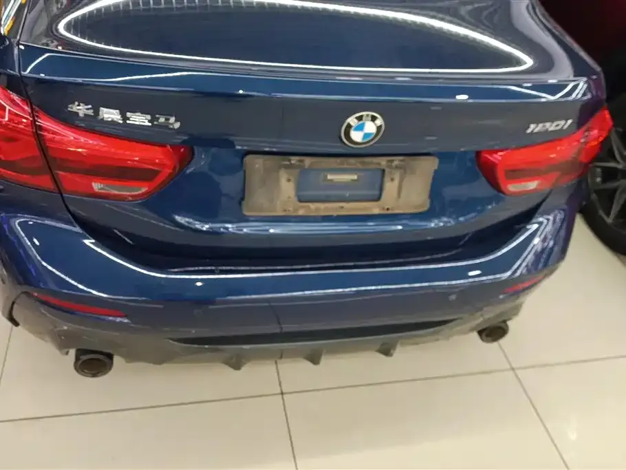 BMW 1 Series 2021 из CN, фото 3