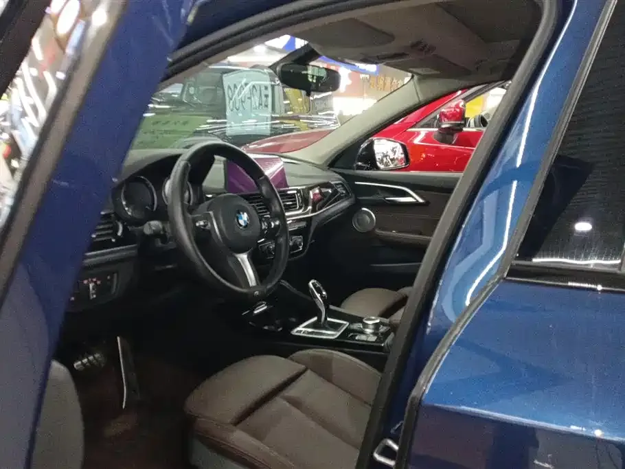 BMW 1 Series 2021 из CN, фото 8