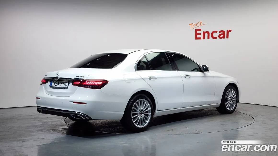 Mercedes-Benz E-Class 2022 из KR, фото 4