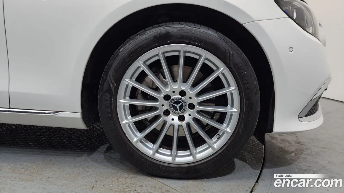 Mercedes-Benz E-Class 2022 из KR, фото 8