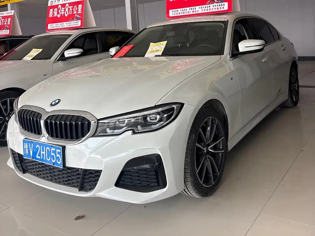 BMW 3 Series 2021 из CN, фото 1