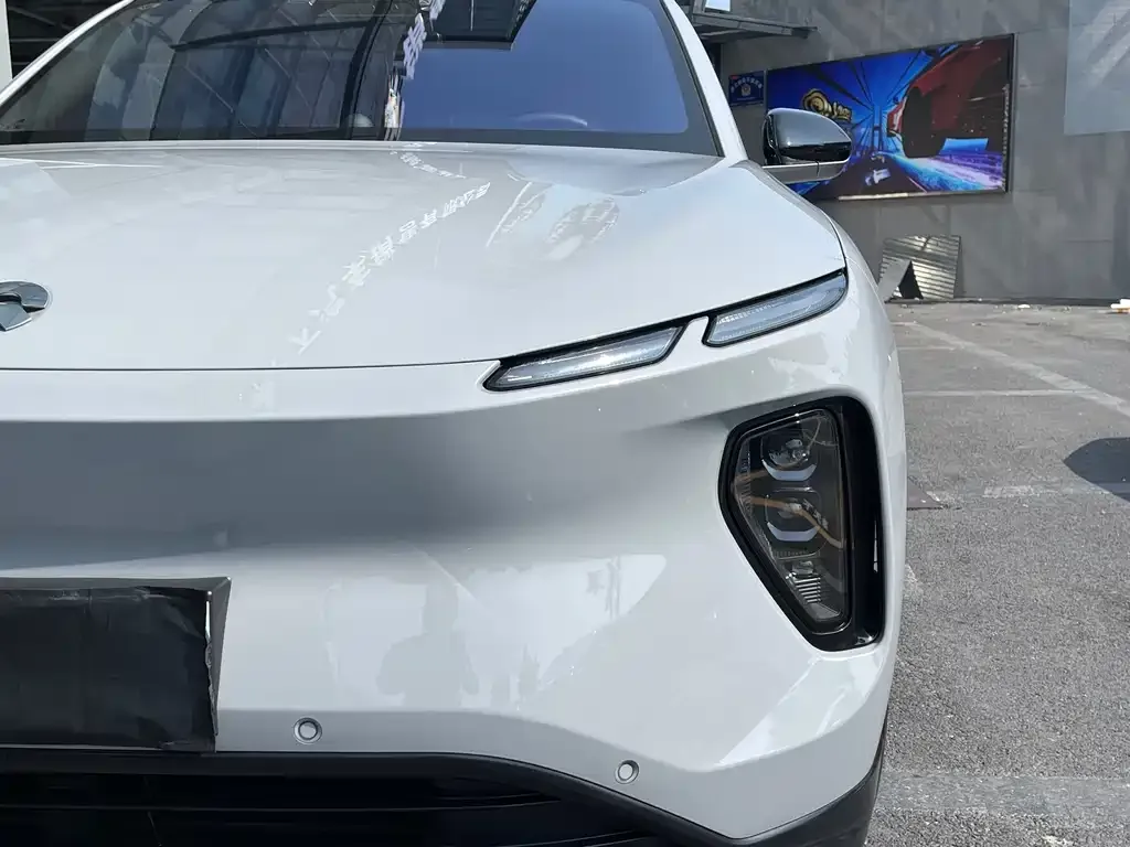 NIO EC6 — фото 6