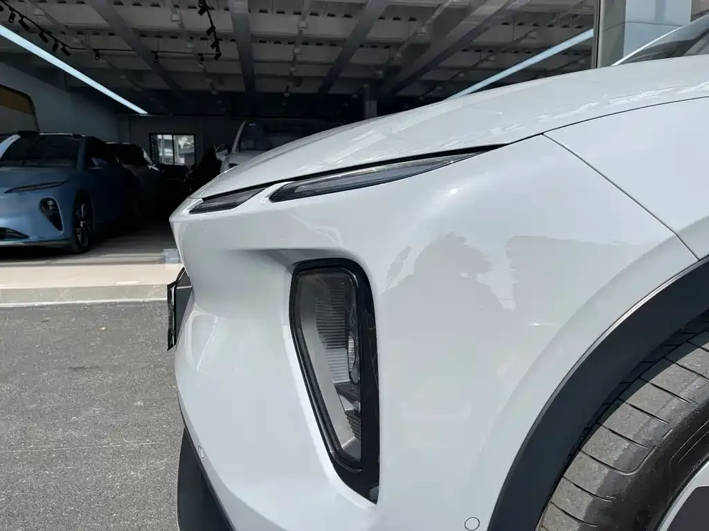 NIO EC6 — фото 2
