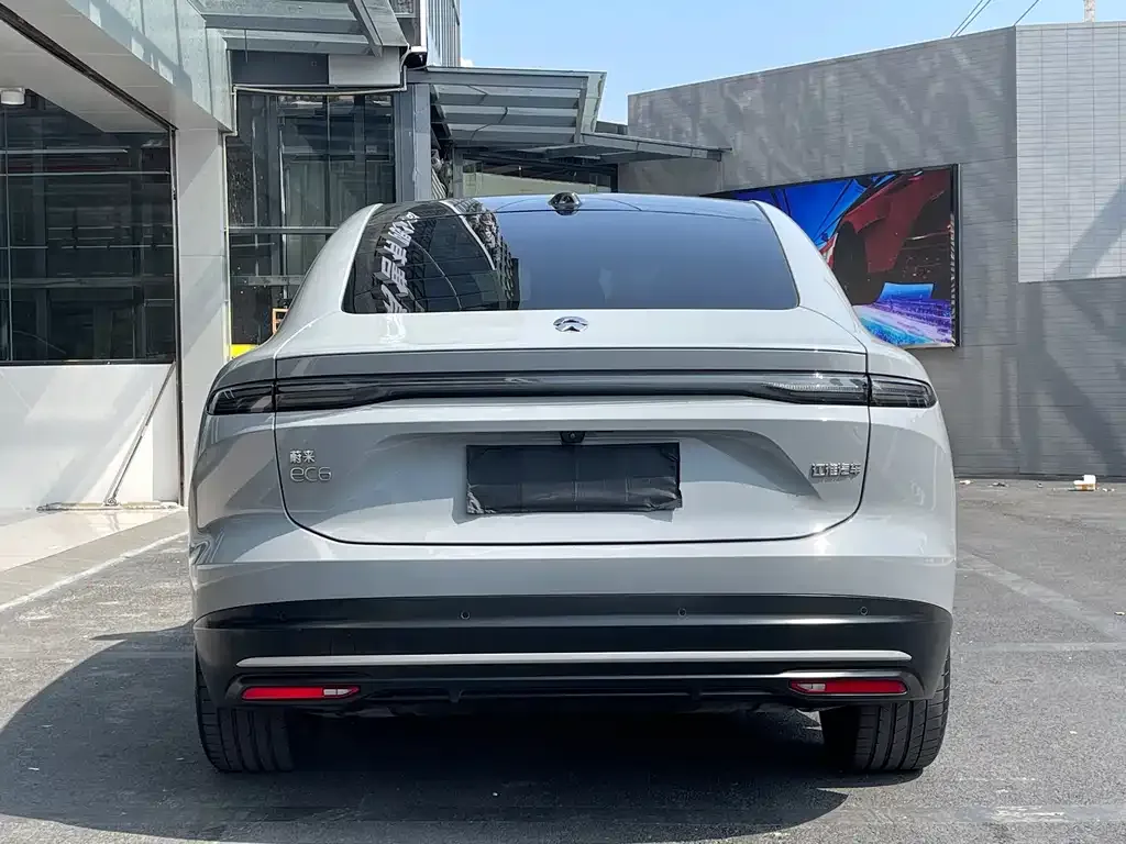 NIO EC6 — фото 7