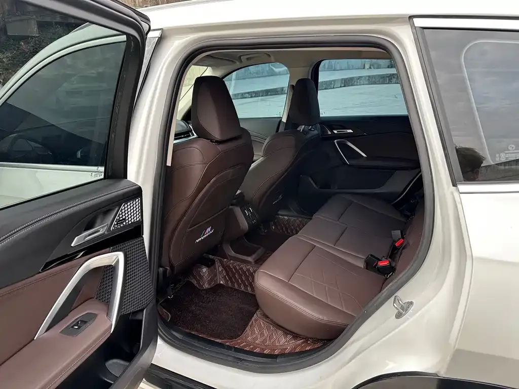 BMW X1 2025 из CN, фото 5