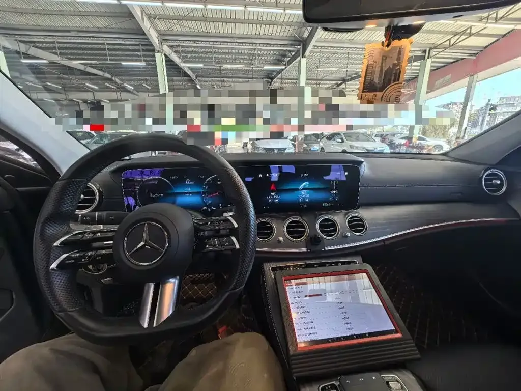 Mercedes-Benz E-Class 2023 из CN, фото 7