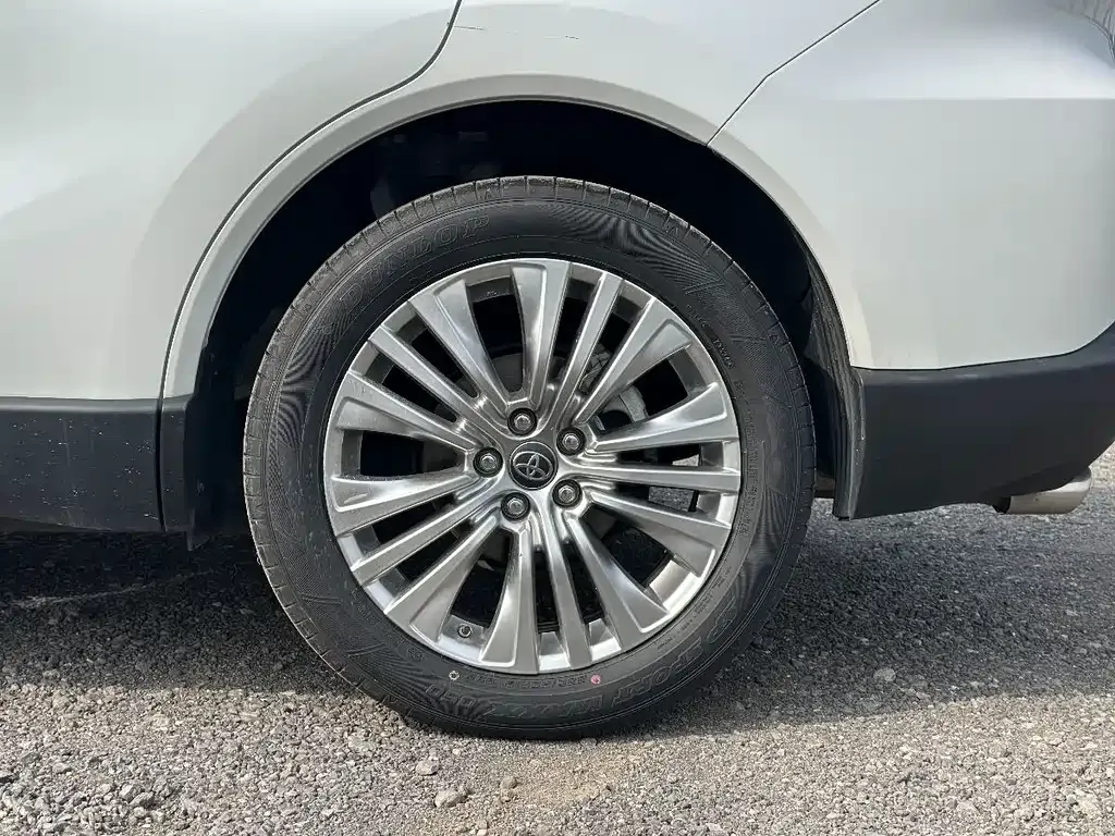Toyota Harrier 2023 из CN, фото 7