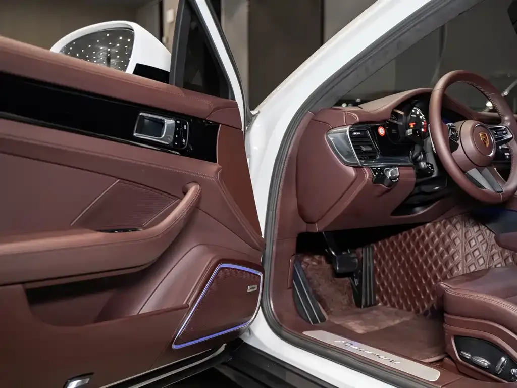 Porsche Panamera 2021 из CN, фото 7