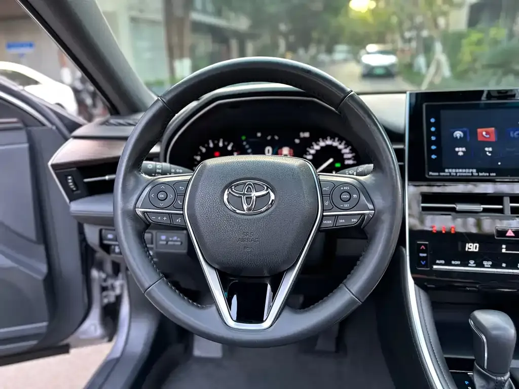 Toyota Avalon 2023 из CN, фото 7