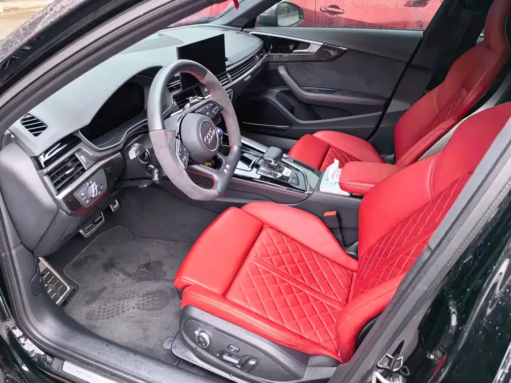 Audi S4 2025 из CN, фото 3