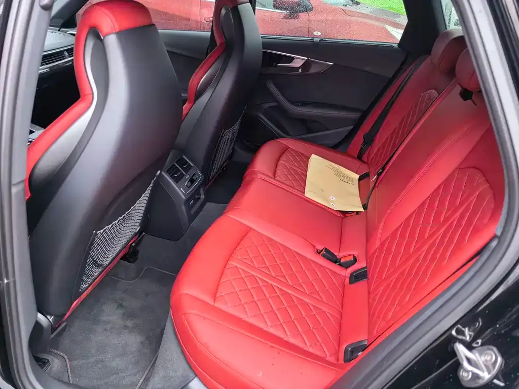 Audi S4 2025 из CN, фото 2