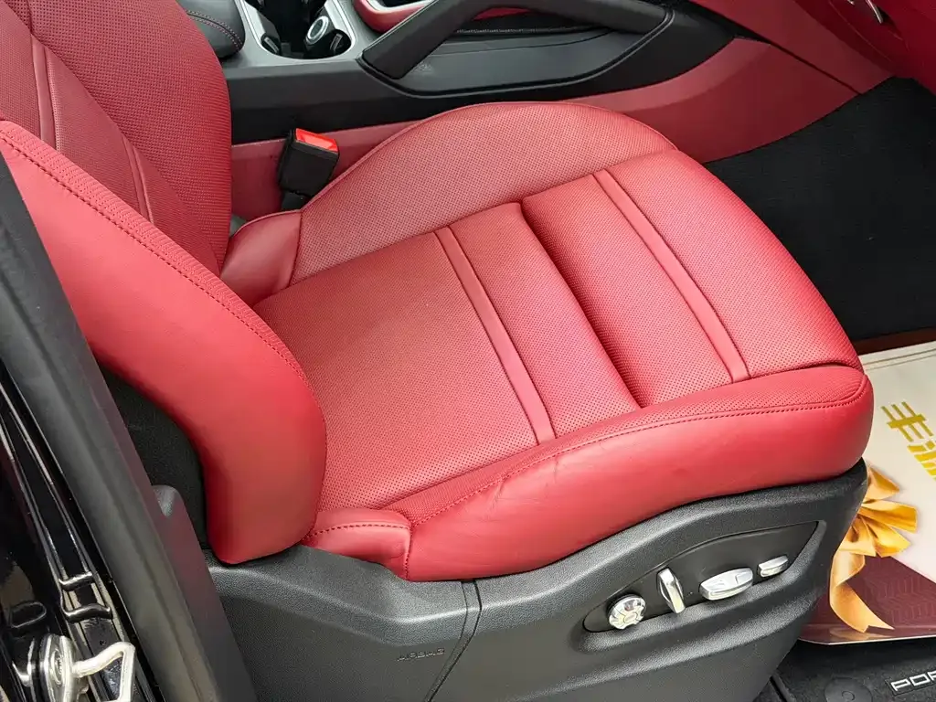 Porsche Cayenne 2021 из CN, фото 6