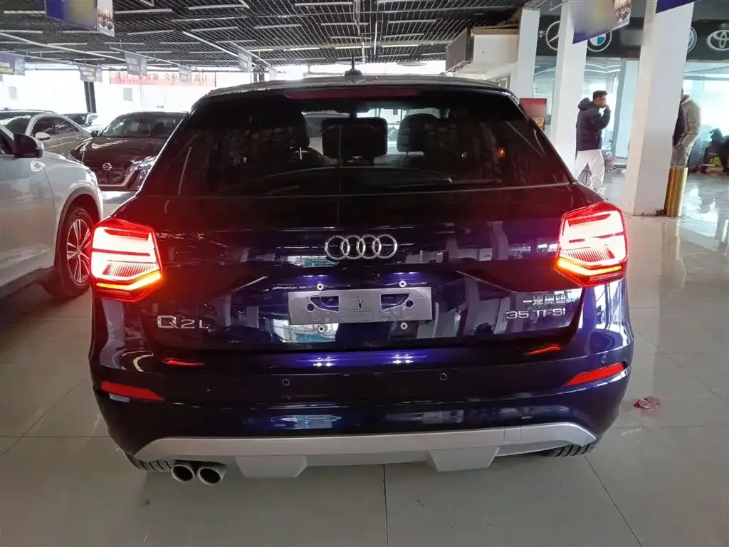 Audi Q2L 2021 из CN, фото 4
