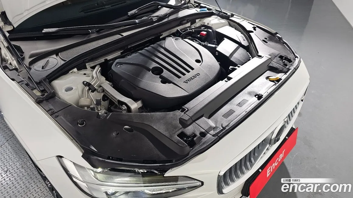 Volvo S90 2023 из KR, фото 9