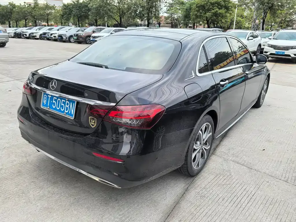 Mercedes-Benz E-Class 2021 из CN, фото 3