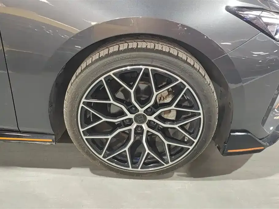 Changan UNI-V 2023 из CN, фото 6