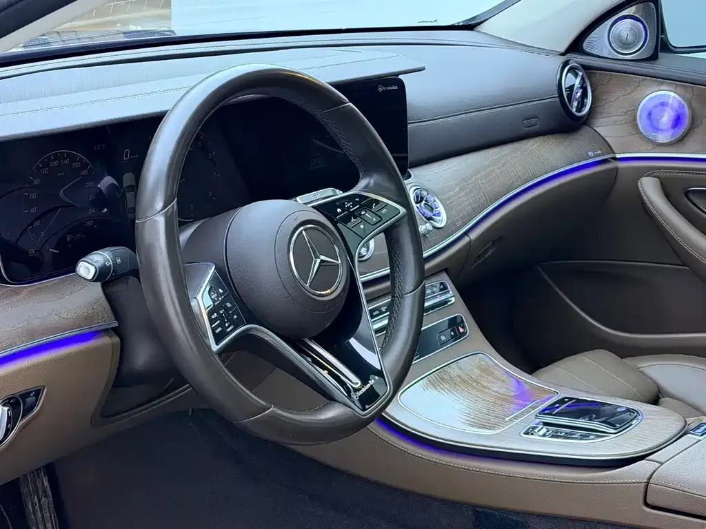 Mercedes-Benz E-Class 2022 из CN, фото 5