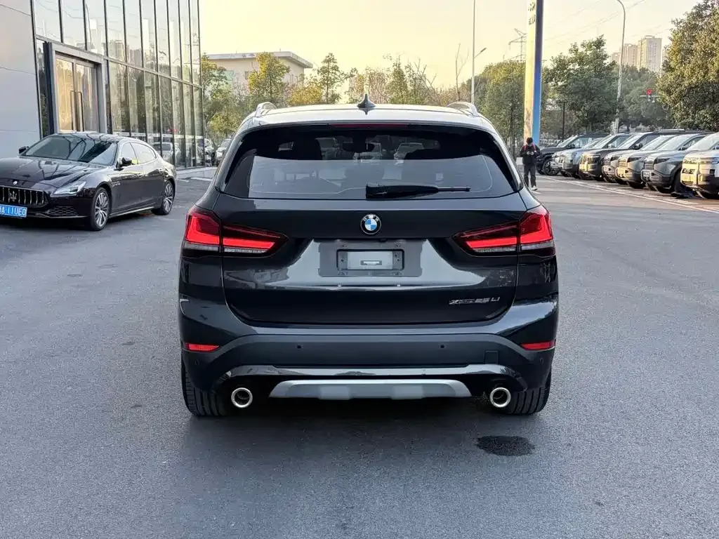 BMW X1 2023 из CN, фото 2