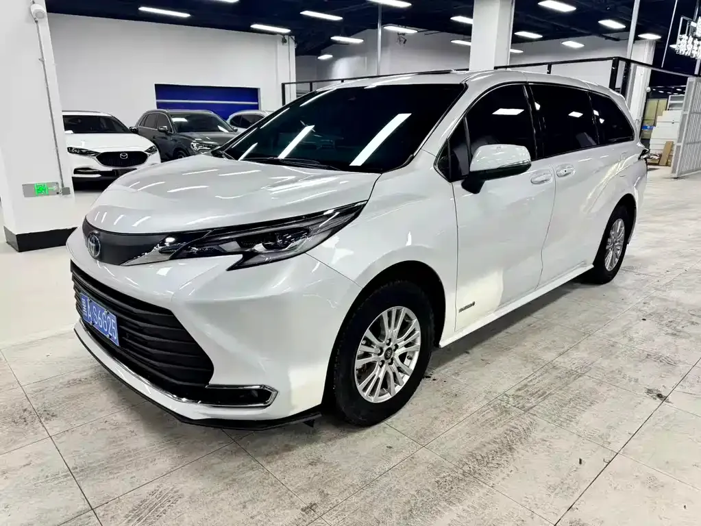 Subaru Forester 2022 из CN, фото 1