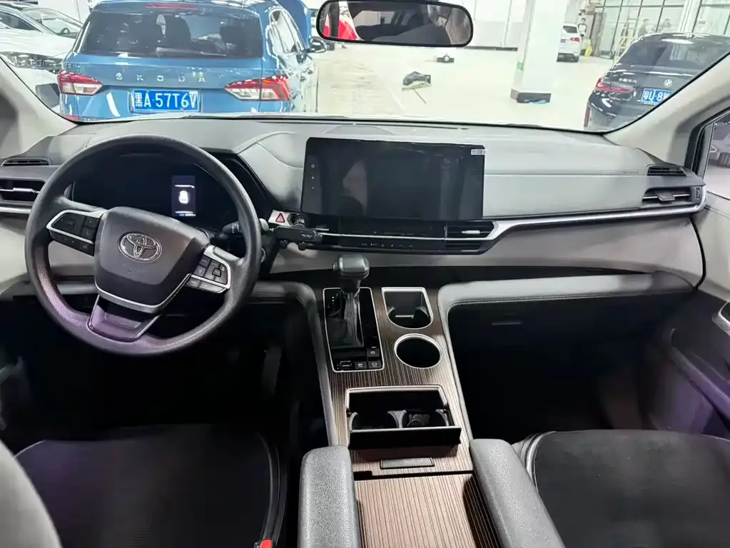 Subaru Forester 2022 из CN, фото 7