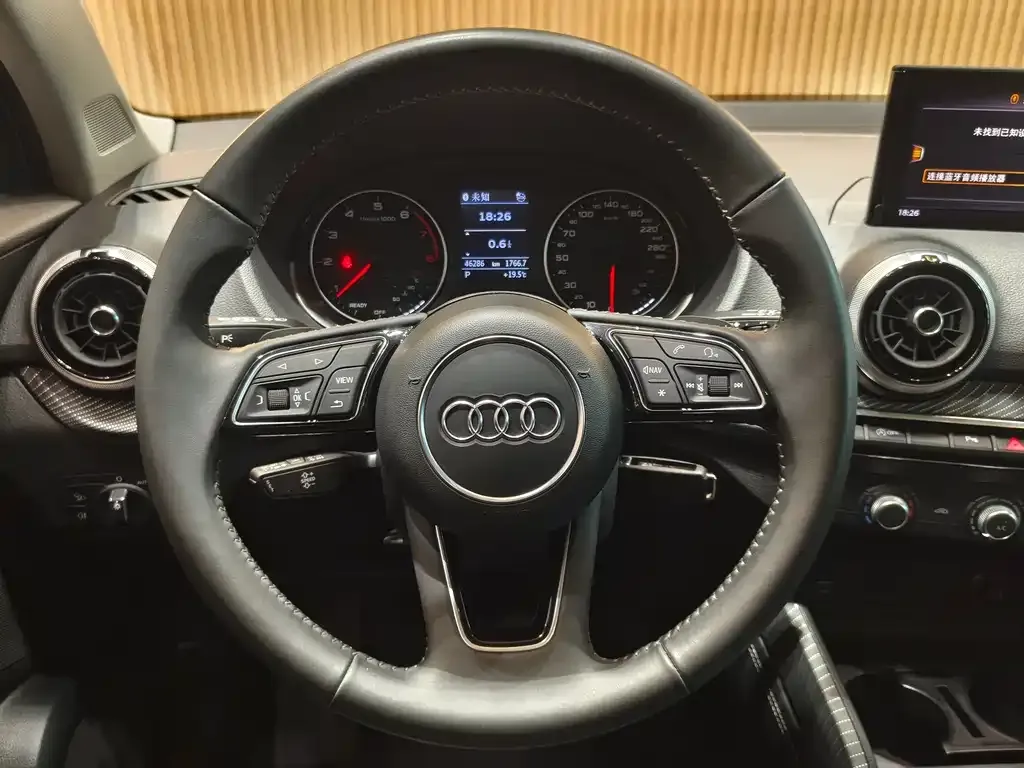 Audi Q2L 2021 из CN, фото 8