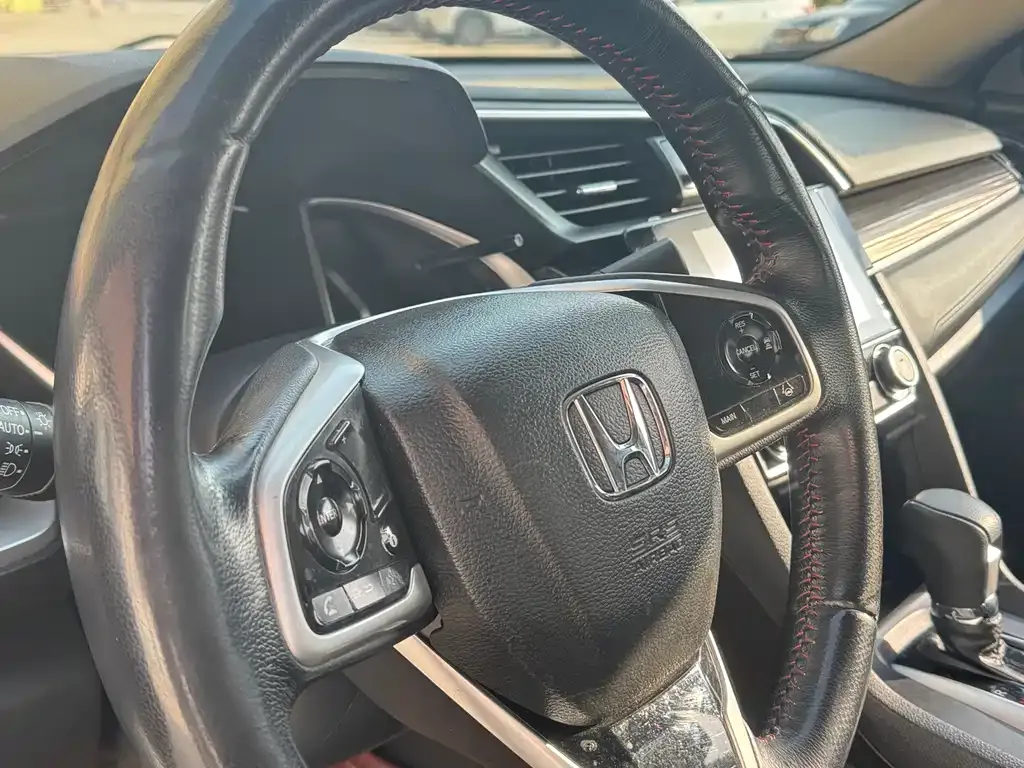 Honda Civic 2021 из CN, фото 3