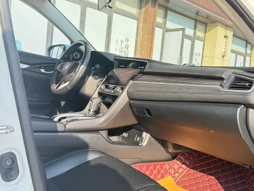 Honda Civic 2021 из CN, фото 5