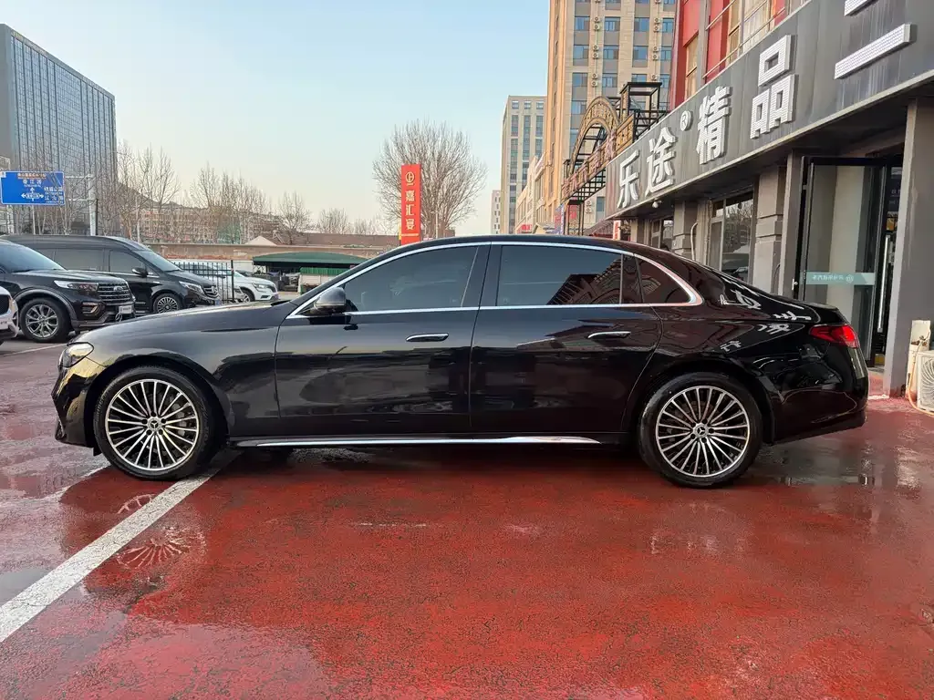 Mercedes-Benz E-Class 2024 из CN, фото 4