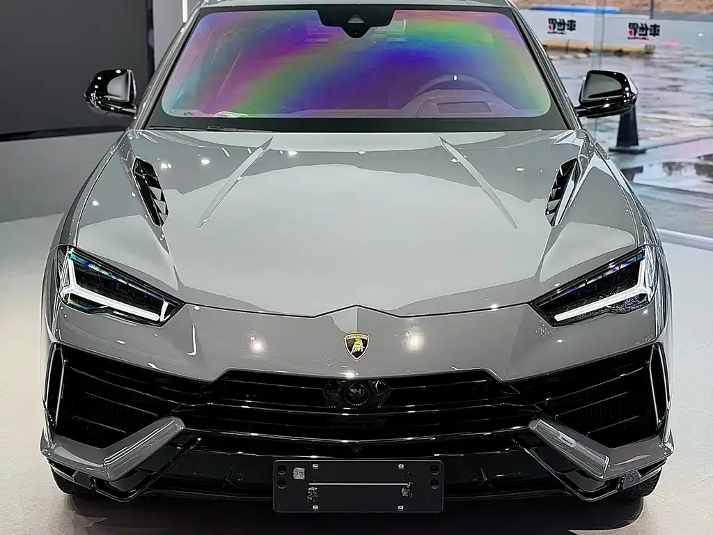 Lamborghini Urus 2024 из CN, фото 2