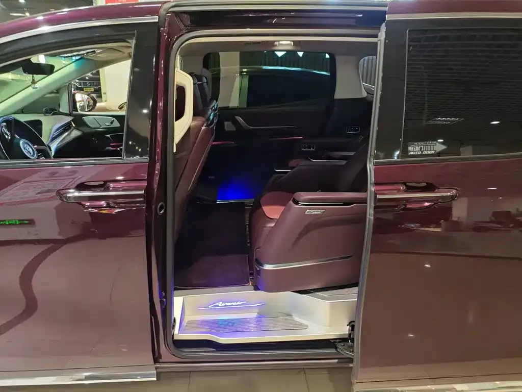 Buick Century 2023 из CN, фото 5