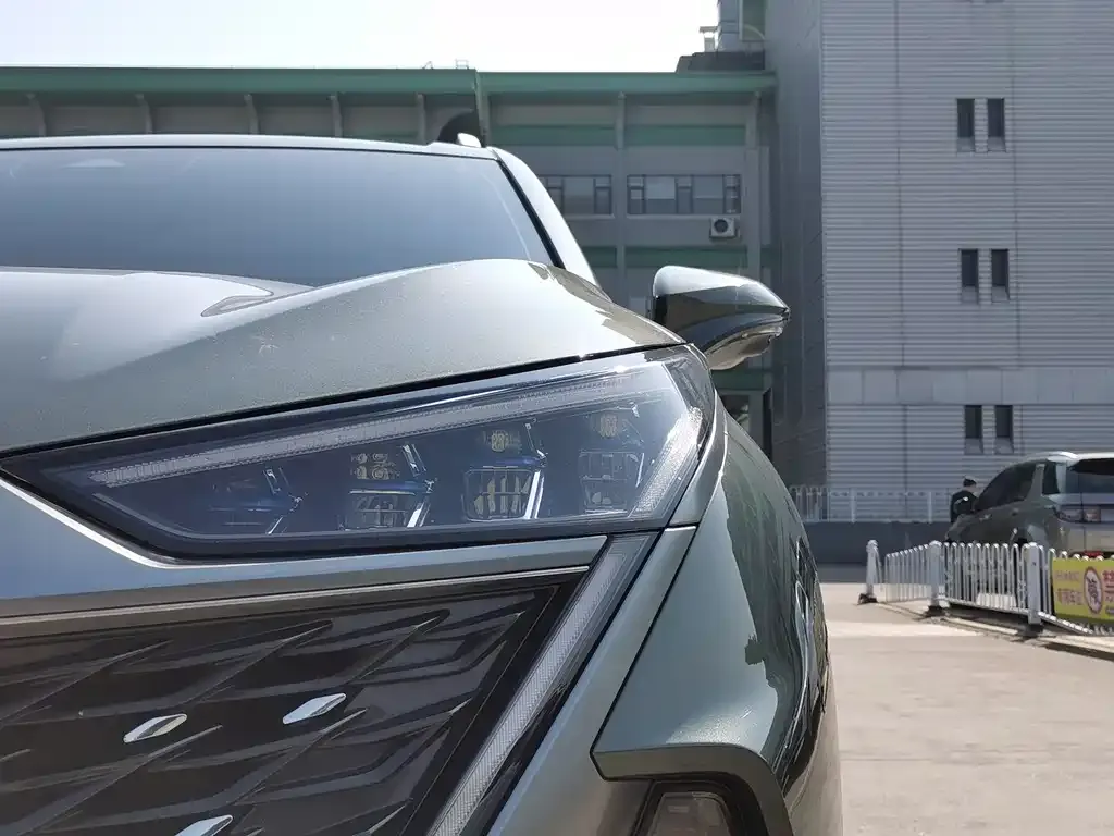 Roewe RX9 2024 из CN, фото 2