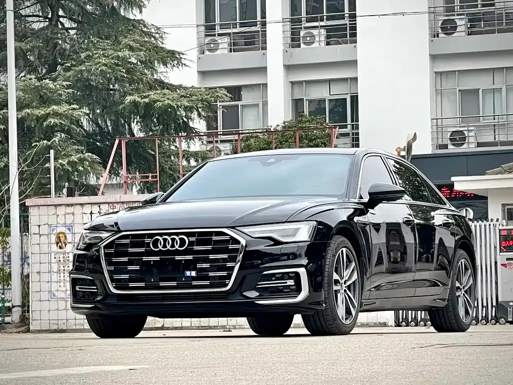 Audi A6L 2023 из CN, фото 1