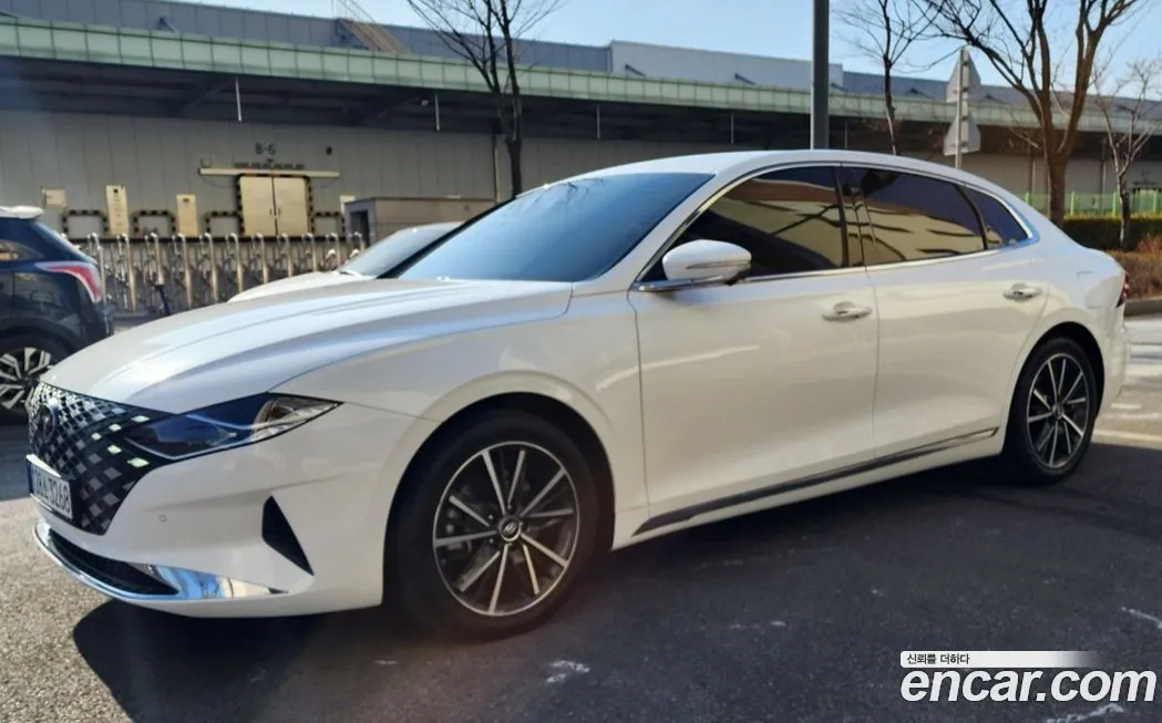 Hyundai Grandeur 2022 из KR, фото 6