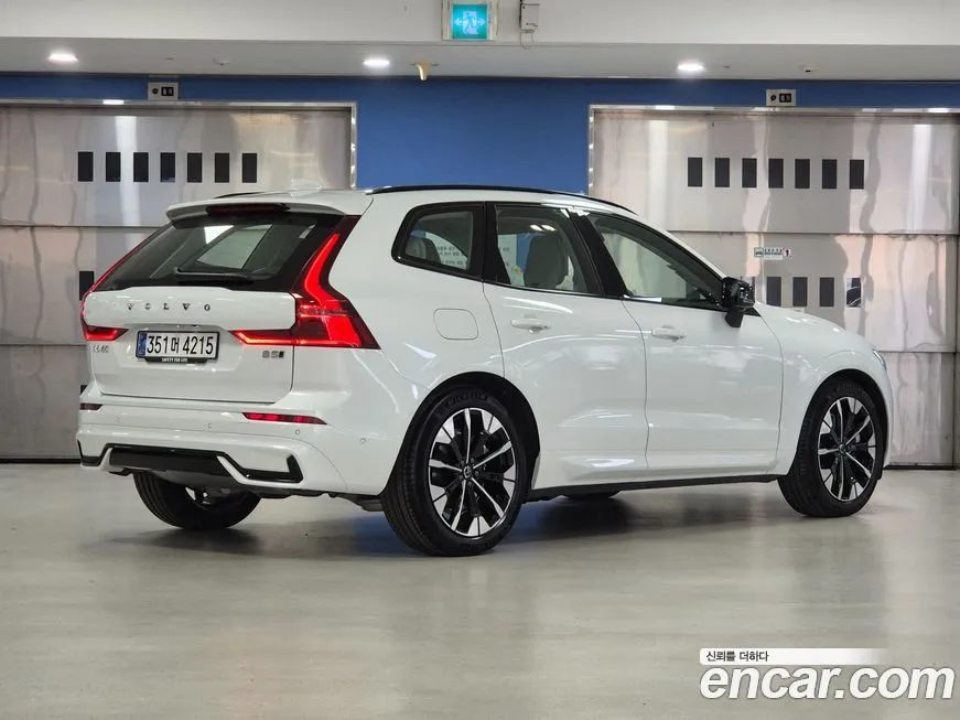 Volvo XC60 2026 из KR, фото 8