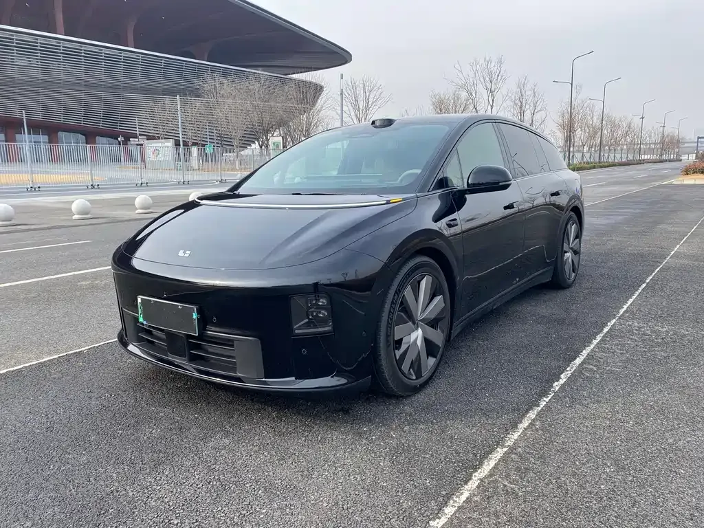 Li Auto i6 2026 из CN, фото 1