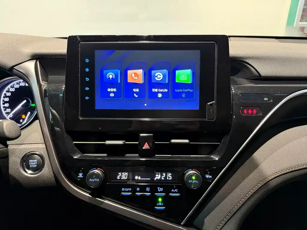 Toyota Camry 2022 из CN, фото 4