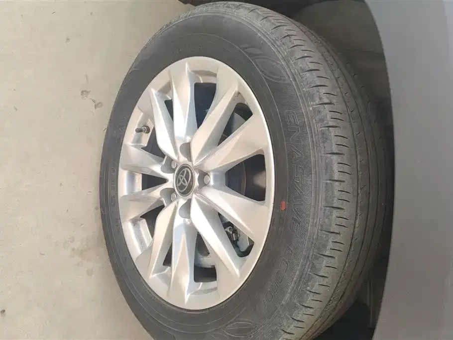 Toyota Corolla Cross 2023 из CN, фото 4