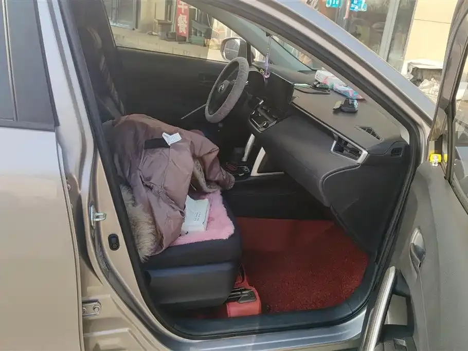 Toyota Corolla Cross 2023 из CN, фото 7