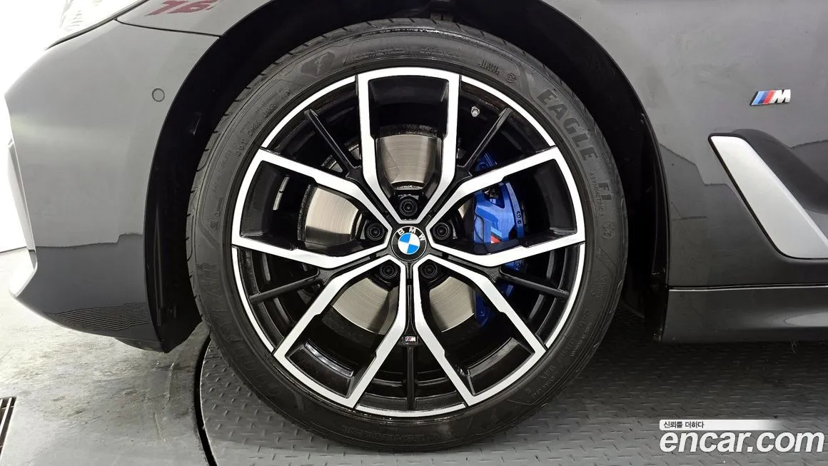 BMW 5-Series 2022 из KR, фото 6