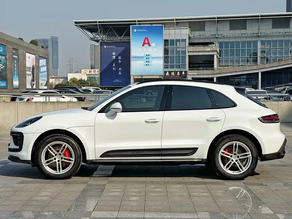Porsche Macan 2022 из CN, фото 7