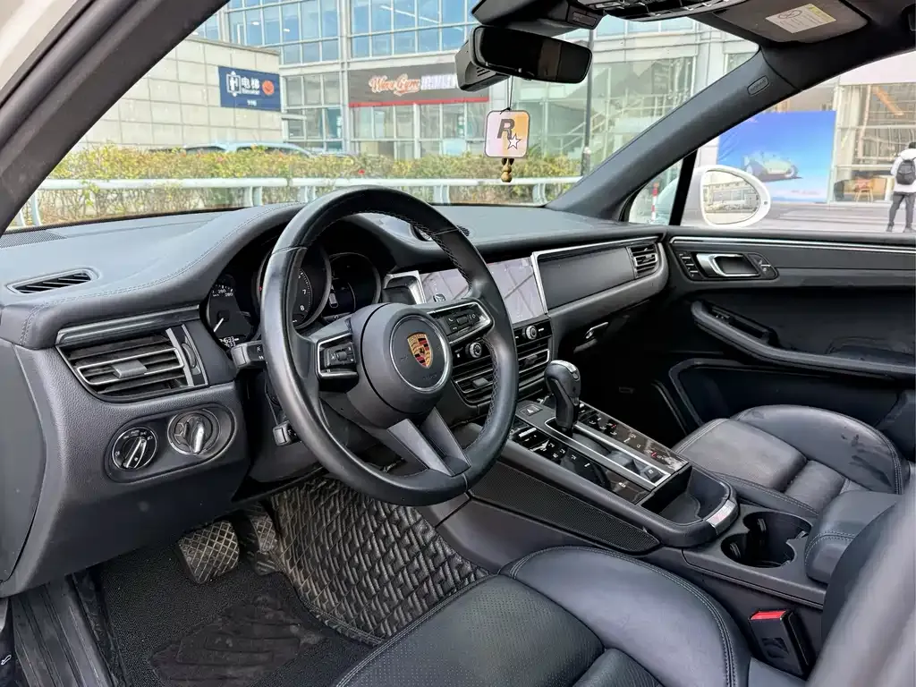 Porsche Macan 2022 из CN, фото 8