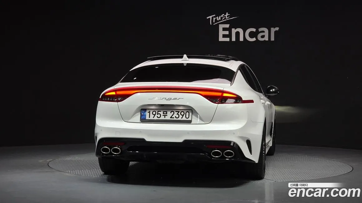 Kia Stinger 2023 из KR, фото 9