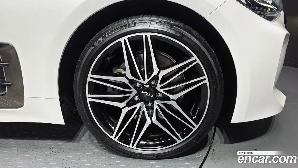 Kia Stinger 2023 из KR, фото 8