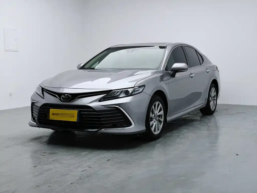 Toyota Camry 2022 из CN, фото 1