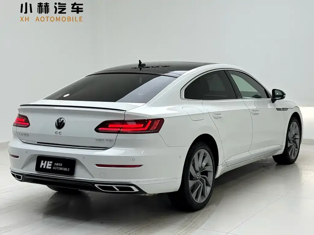 Volkswagen CC 2022 из CN, фото 2